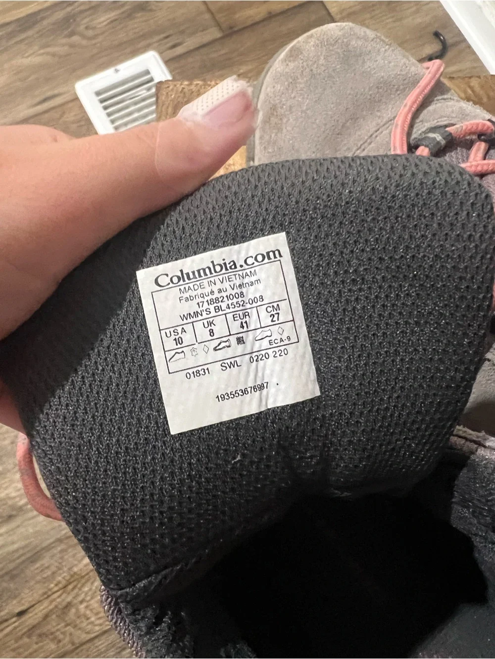 Columbia Gray Suede Hiking Boots with Pink Laces